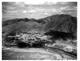 "Montagu 1952. Aerial view of town."