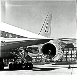 "Johannesburg, 1971. Jan Smuts airport. SAA Boeing 747 ZS-SAN 'Lebombo'."