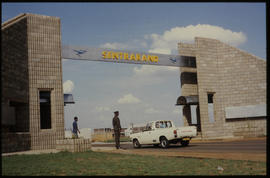 Bapsfontein, December 1982. Entrance to Sentrarand marshalling yard. [T Robberts]