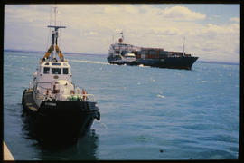 Port Elizabeth, March 1986. SAR pilot boat 'TD Mackinnon' in Port Elizabeth Harbour.\ [T Robberts]