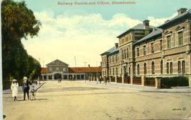 Bloemfontein. Railway station and offices.