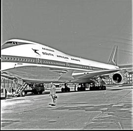 "Johannesburg, 1971. Jan Smuts airport. SAA Boeing 747 ZS-SAN 'Lebombo'."