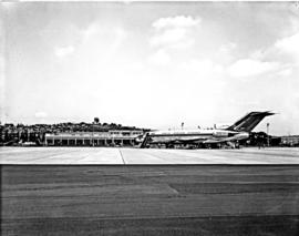 Durban, 1966. Louis Botha airport. SAA Boeing 727 ZS-DYO 'Vaal'.