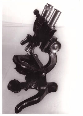 Circa 1900. Anglo-Boer War. Microscope.