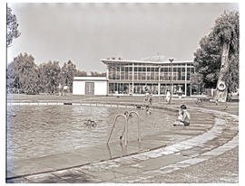 "Aliwal North, 1967. Outdoor pool at hot spring resort."