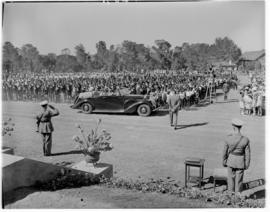 Alice, 1 March 1947. Royal family arriving at the gathering at Lovedale College.