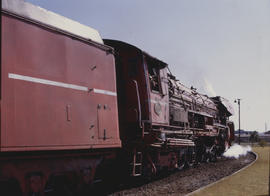 Kimberley, 1982. SAR Class 26 No 3450 'Red Devil'. [T Robberts]