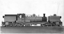 
SAR Class NGG16 No NG115 built by Beyer Peacock & Co and placed in service April to June 1939.
