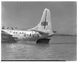 Vaal Dam, May 1948. Arrival of BOAC Solent flying boat G-AHIN 'Southampton'. Aircraft on water.