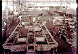 Bloemfontein, 1936. Assembly of SAR Type ES-4 underframe in railway workshop.