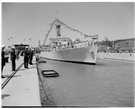 East London, 3 March 1947. Entry of the frigate 'Transvaal' into the graving dock at the opening ...