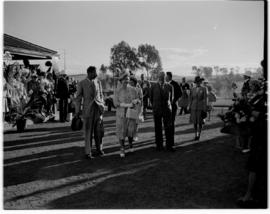 Frere, 17 March 1947. Royal family with Prime Minister JC Smuts.