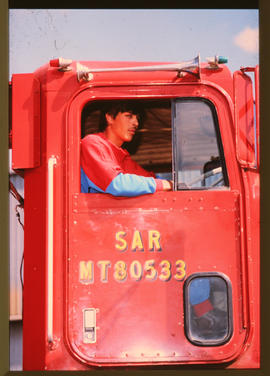 
Driver of SAR truck No MT80533 at work.
