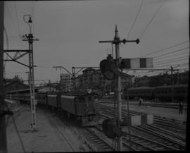 Durban, 1939. SAR Class 1E in station.