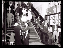 Johannesburg, 1935. Escalator.