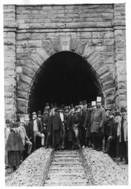 Langsnek Tunnel, 14 October 1891. Official opening ceremony at the southern portal.
