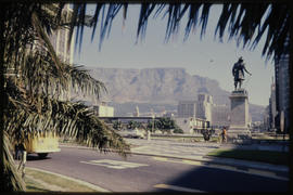 Cape Town. Statue of Jan van Riebeeck.