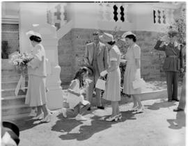 Graaff-Reinet, 25 February 1947. Flowers for the Royal family at the town hall.