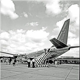 Port Elizabeth, 1970. SAA Boeing 737 ZS-SBL 'Pongola'.