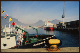 Cape Town, September 1987. SAR tug 'Lourens Muller' in Table Bay Harbour. [Z Crafford]