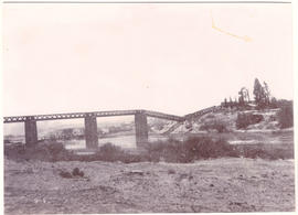 Circa 1900. Anglo-Boer War. Modder River bridge showing beak from north bank.