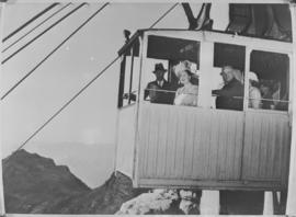 Cape Town, 21 April 1947. Queen Elizabeth and King George VI in the cablecar as it descends from ...