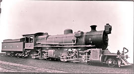 
SAR Class MJ No1660 built by North British Loco Works No's 21248-21255 in 1917.
