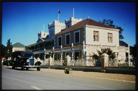 Matjiesfontein. Reston Villa with Lord Milner Hotel behind.