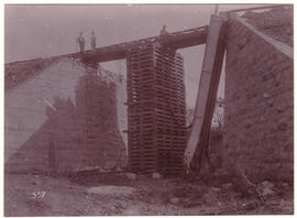 Circa 1900. Anglo-Boer War. Hector Spruit bridge.