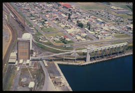 East London, March 1986. Aerial view of grain elevator in Buffalo Harbour. [T Robberts]