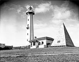 Port Elizabeth, 1952. Donkin memorial and lighthouse.