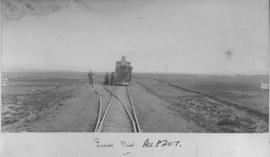 Twist Niet, 1895. Cape 4th Class with train staff. (EH Short)