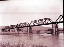 "Komatipoort. Railway bridge over Komati River."