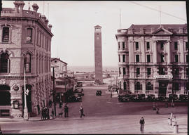 Port Elizabeth, 1932. Queen Street with the Campanile in the distance.