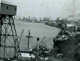 Durban, 1950. Durban harbour.