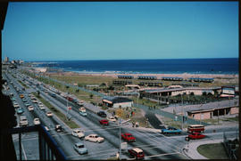 Port Elizabeth, December 1970. Beach front at Kings Beach. [D Lee / S Mathyssen]