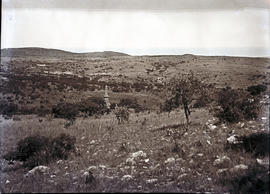 Vryheid district, 1937. Piet Retief memorial, view from top of hill of massacre at Dingaan's kraal.