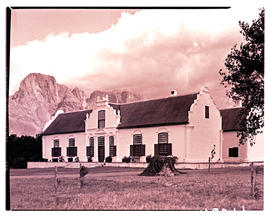 Paarl district, 1939. Boschendal farmhouse at Groot Drakenstein.