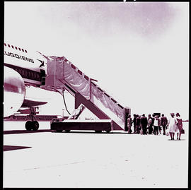 "1971. SAA Boeing 747 ZS-SAN 'Lebombo', passengers embarking."