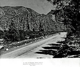 Montagu district, 1961. Road pass in Cogmans Kloof.