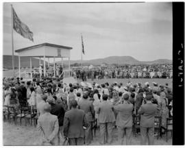Lobatsi, Bechuanaland, 17 April 1947. Crowd surrounding dais.