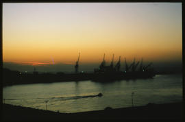 East London, June 1986. Buffalo Harbour at dawn. [Z Crafford]