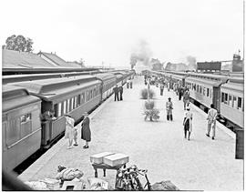 Mafeking, 1946. Two passenger trains in station.