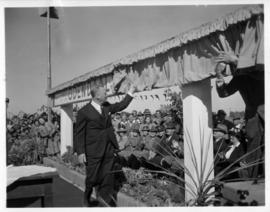 Odendaalsrus, 7 June 1948. Opening of new station. Name being unveiled.