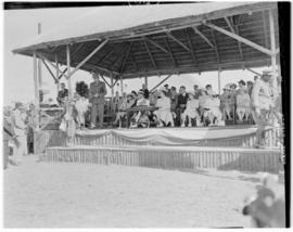 Eshowe, 19 March 1947. Royal family on dais.