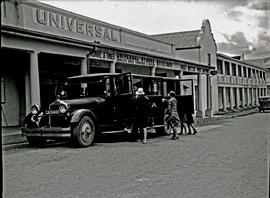 Hermanus, 1927. SAR bus body built on a White Motor Company chassis in street.