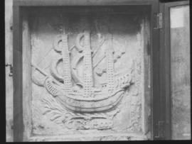 Cape Town. Frieze of the ship "Good Hope".