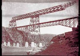 "Mossel Bay district, 1930. Construction of Gourits River bridge."