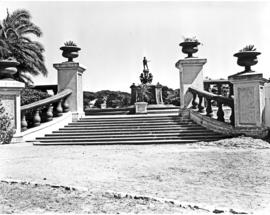 Port Elizabeth, 1950. Prince Alfred's Guards memorial.