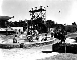Port Elizabeth, 1950. St George's Park swimming pool.